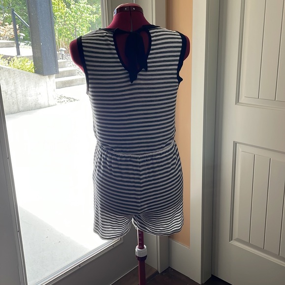 Monteau Black and White Romper - Picture 2 of 7